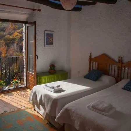 Casa-huerto La Juana Trevélez